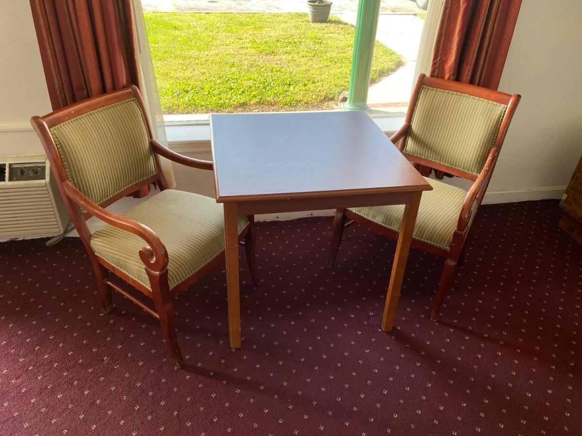 Royal Inn Albany Екстер'єр фото