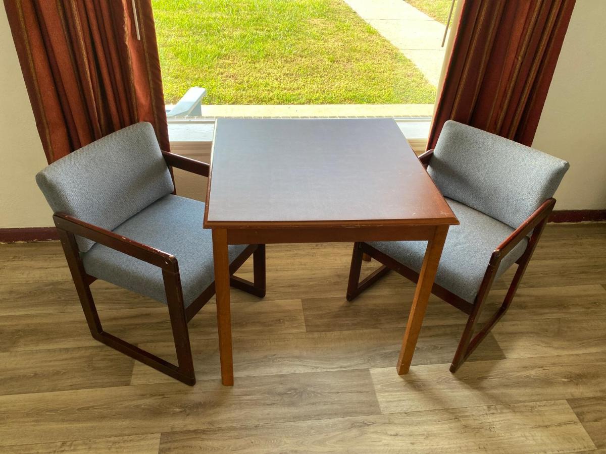 Royal Inn Albany Екстер'єр фото
