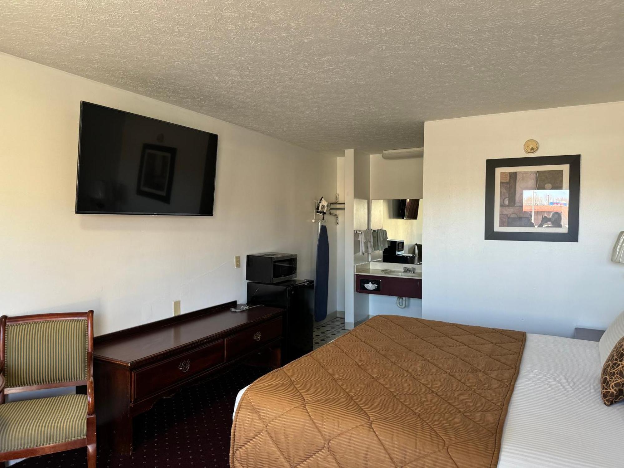 Royal Inn Albany Екстер'єр фото