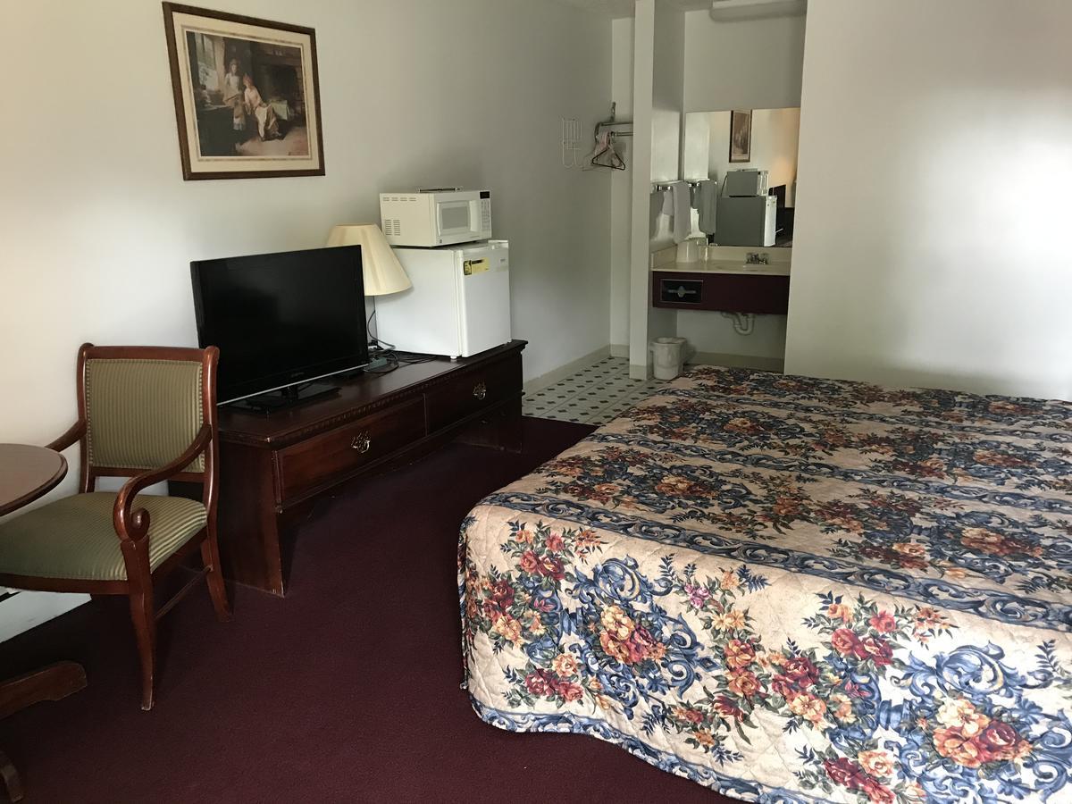 Royal Inn Albany Екстер'єр фото