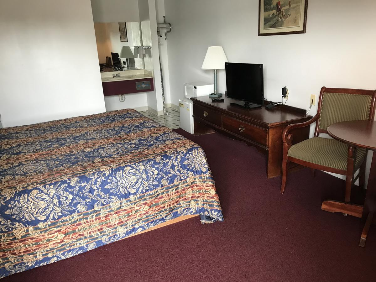 Royal Inn Albany Екстер'єр фото
